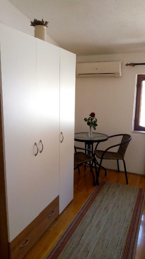 Guest House Gracijana Makarska Exterior foto