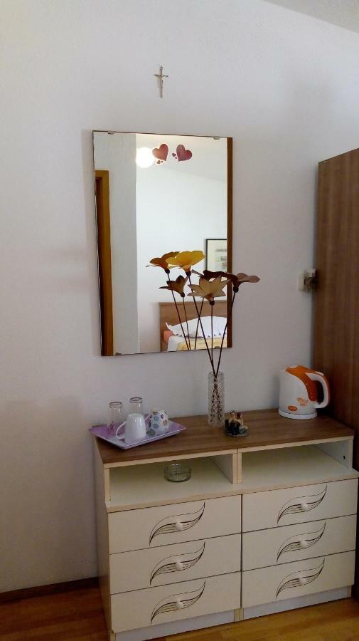 Guest House Gracijana Makarska Exterior foto